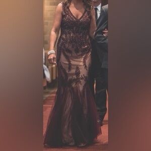 Cachet Beige and Burgendy Dress